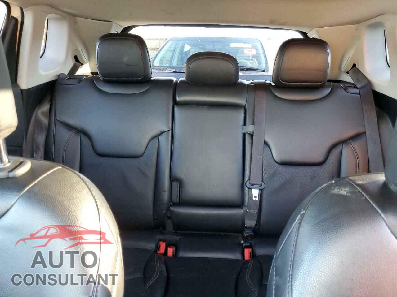 JEEP COMPASS 2021 - 3C4NJDCB7MT528084