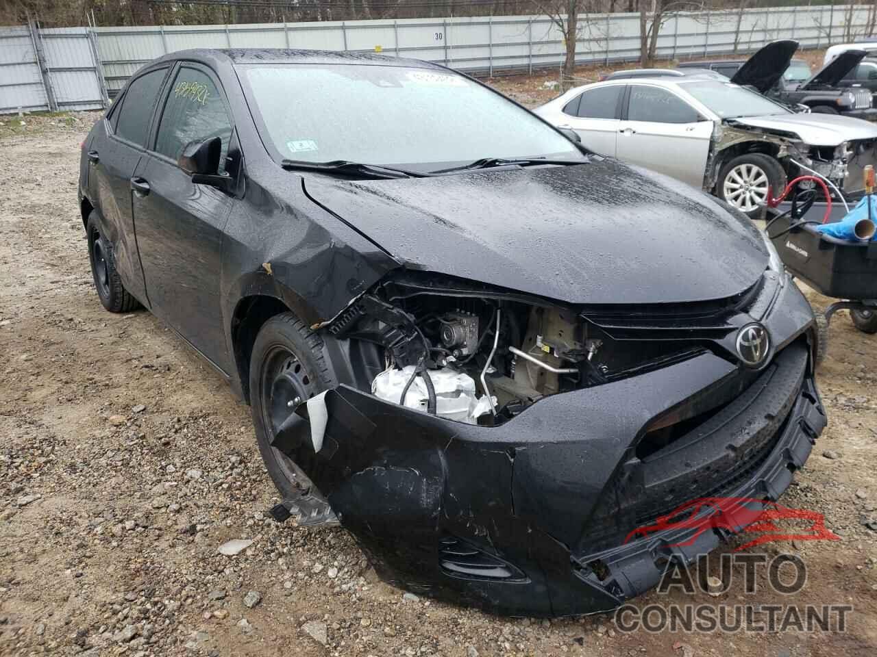 TOYOTA COROLLA 2018 - 5YFBURHE8JP819525