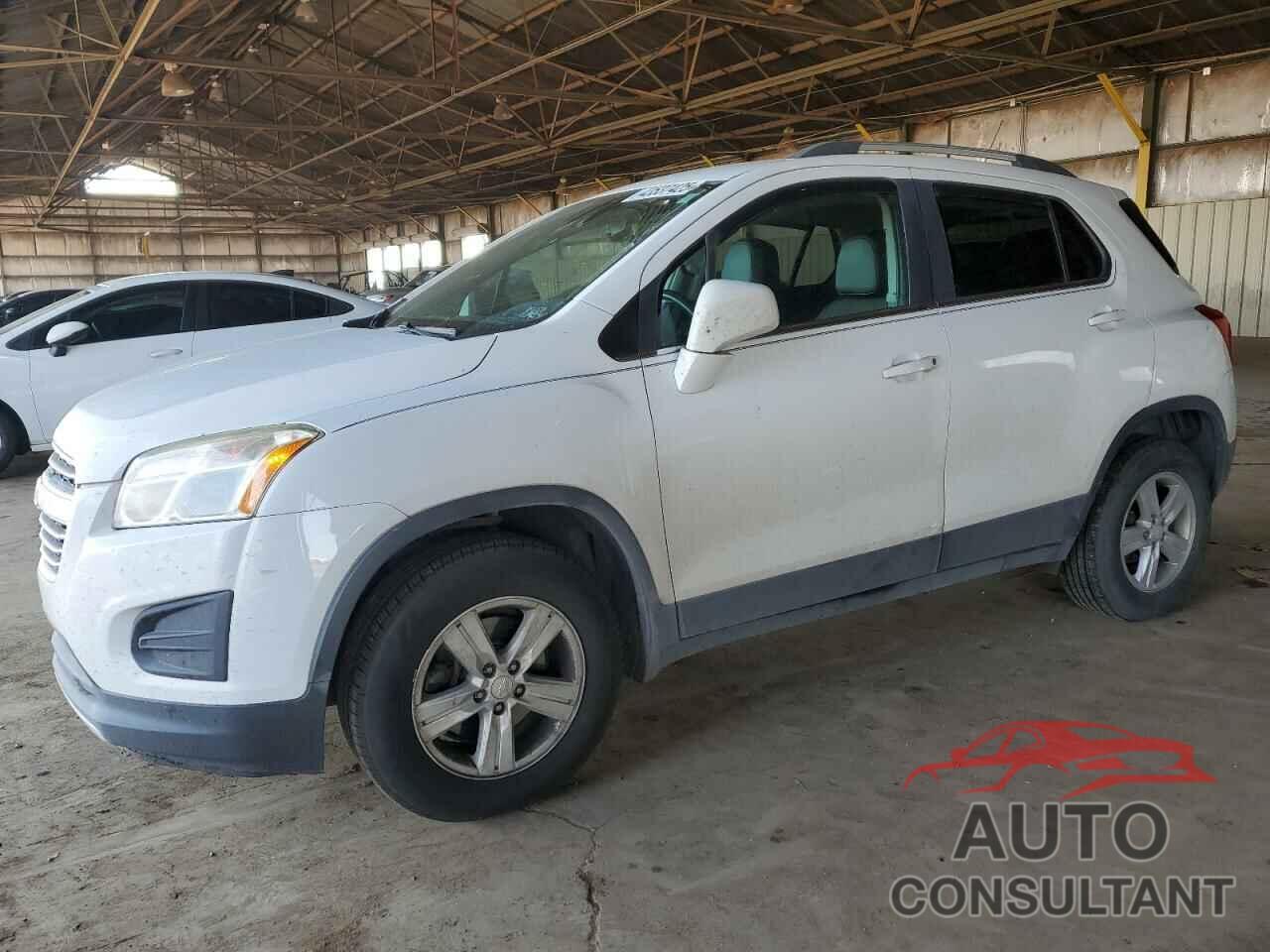 CHEVROLET TRAX 2015 - 3GNCJRSB8FL192610