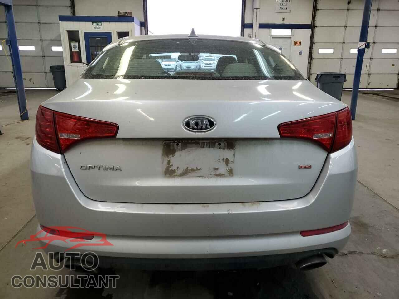 KIA OPTIMA 2011 - KNAGM4A72B5177660