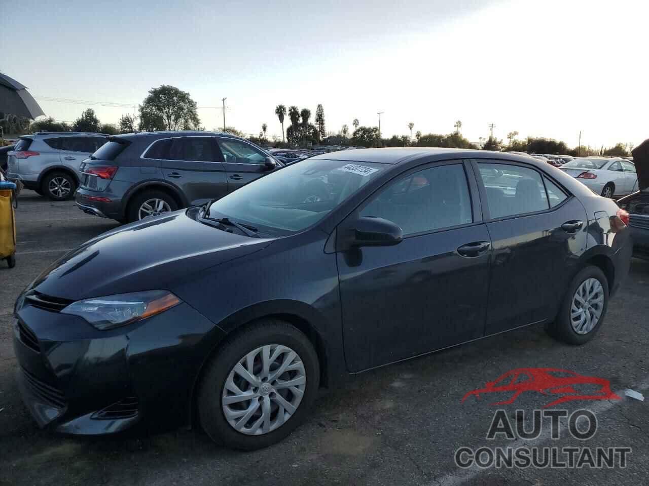 TOYOTA COROLLA 2017 - 5YFBURHE0HP664317