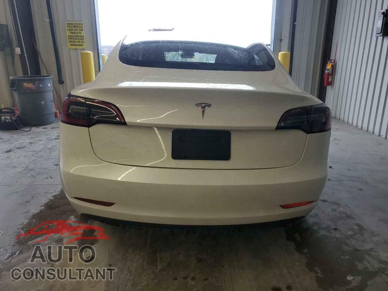 TESLA MODEL 3 2023 - 5YJ3E1EA8PF619351