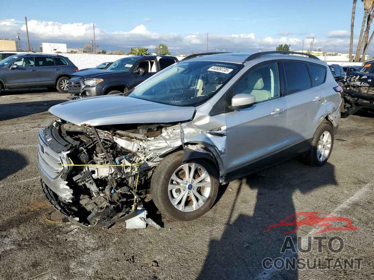 FORD ESCAPE 2018 - 1FMCU0HD0JUA74615