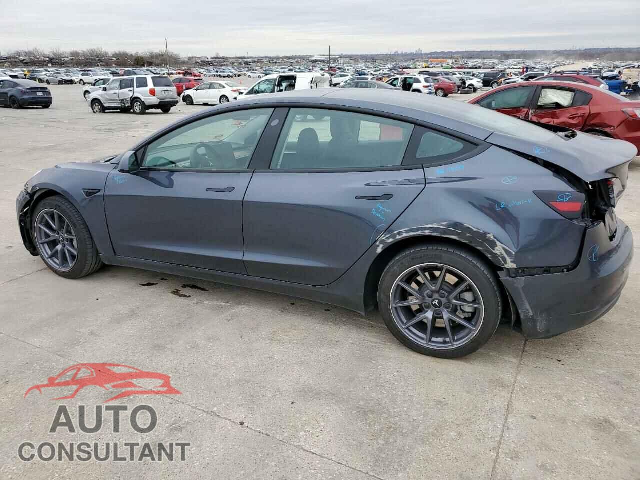 TESLA MODEL 3 2023 - 5YJ3E1EB8PF633372