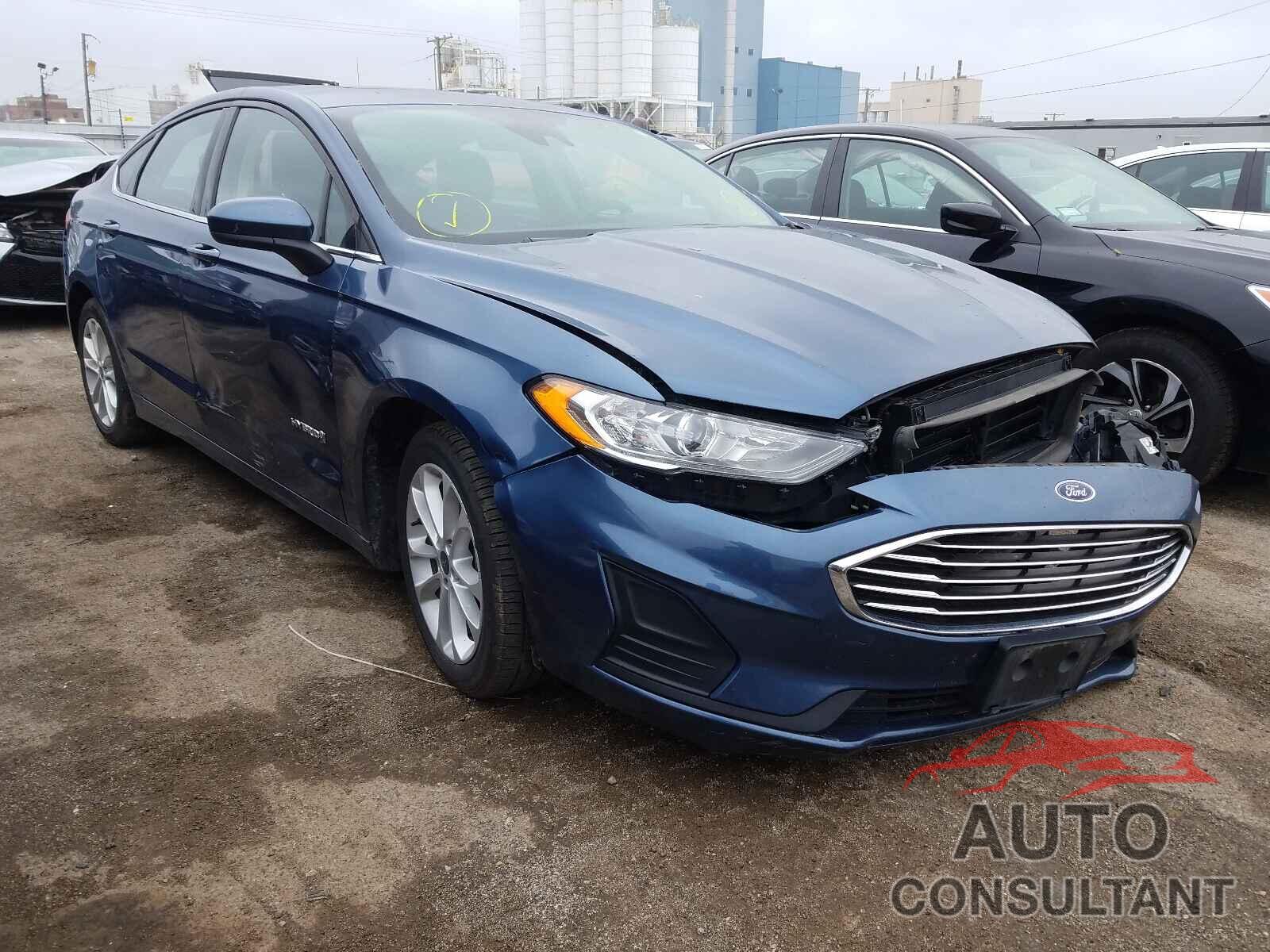 FORD FUSION 2019 - 3FA6P0LU6KR102593