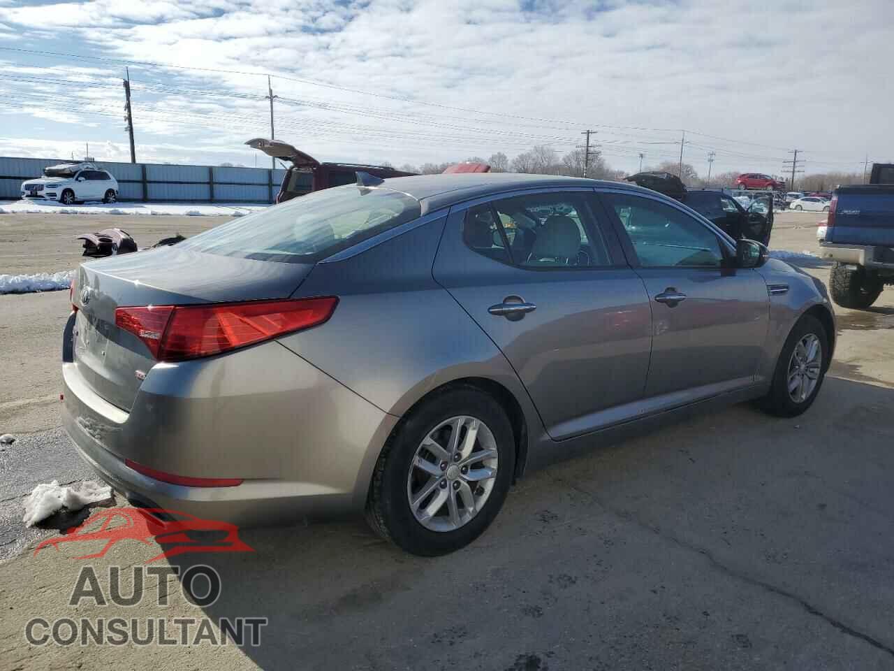 KIA OPTIMA 2013 - 5XXGM4A74DG241232