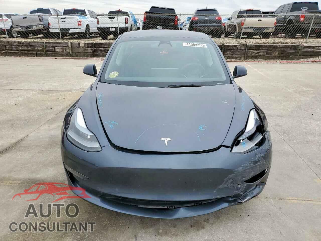 TESLA MODEL 3 2023 - 5YJ3E1EB8PF633372