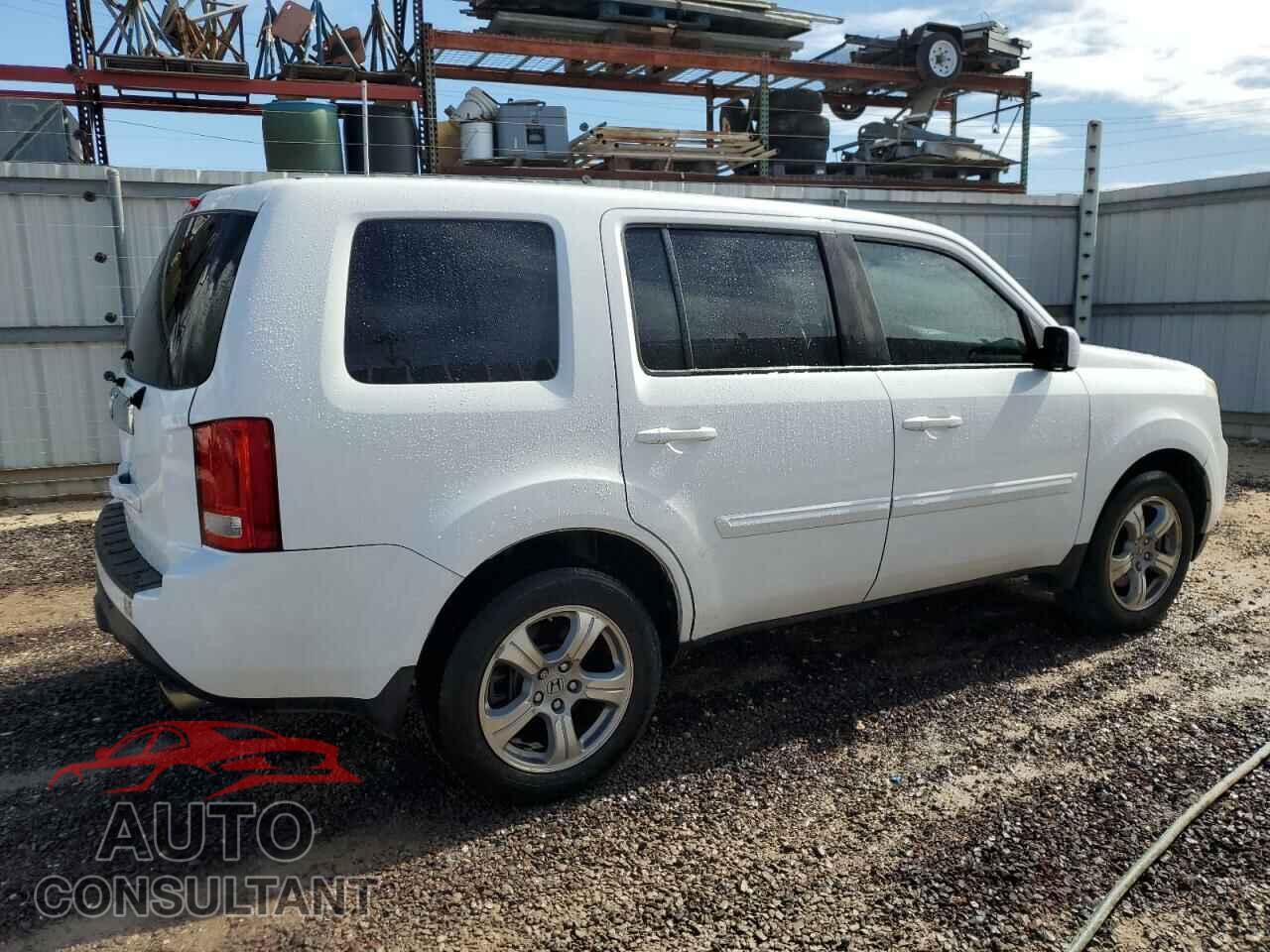 HONDA PILOT 2015 - 5FNYF3H45FB029949