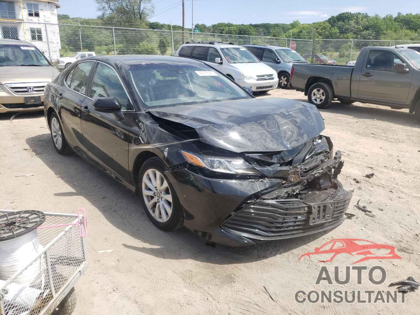 TOYOTA CAMRY 2019 - 4T1B11HK1KU745686