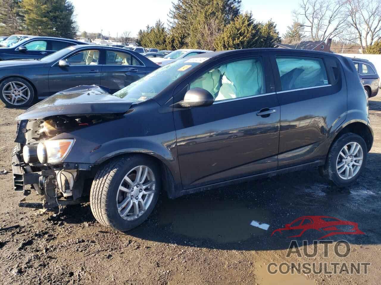 CHEVROLET SONIC 2014 - 1G1JD6SG5E4140219