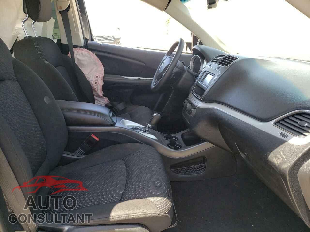 DODGE JOURNEY 2019 - 3C4PDCAB8KT867933