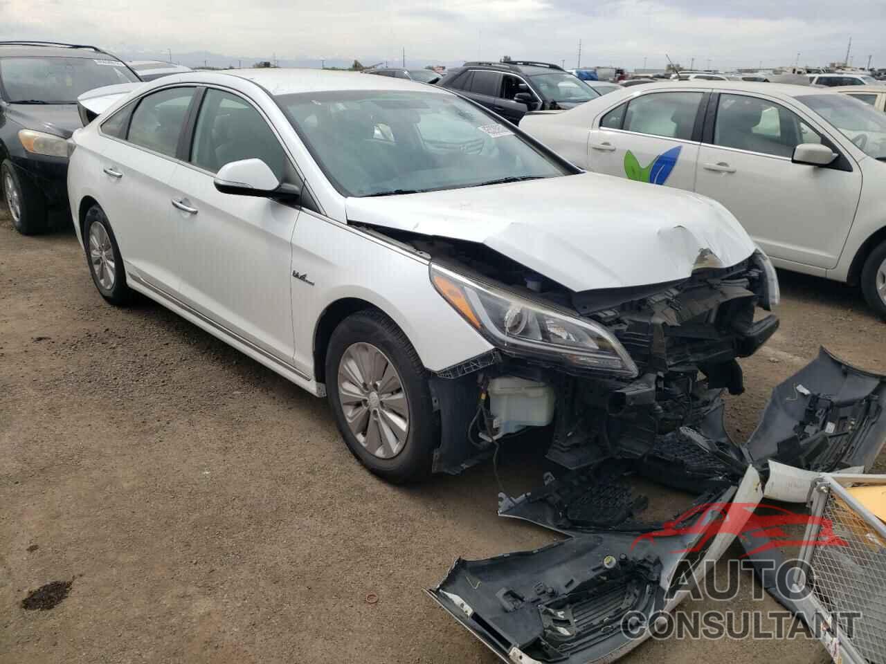 HYUNDAI SONATA 2017 - KMHE24L39HA061202