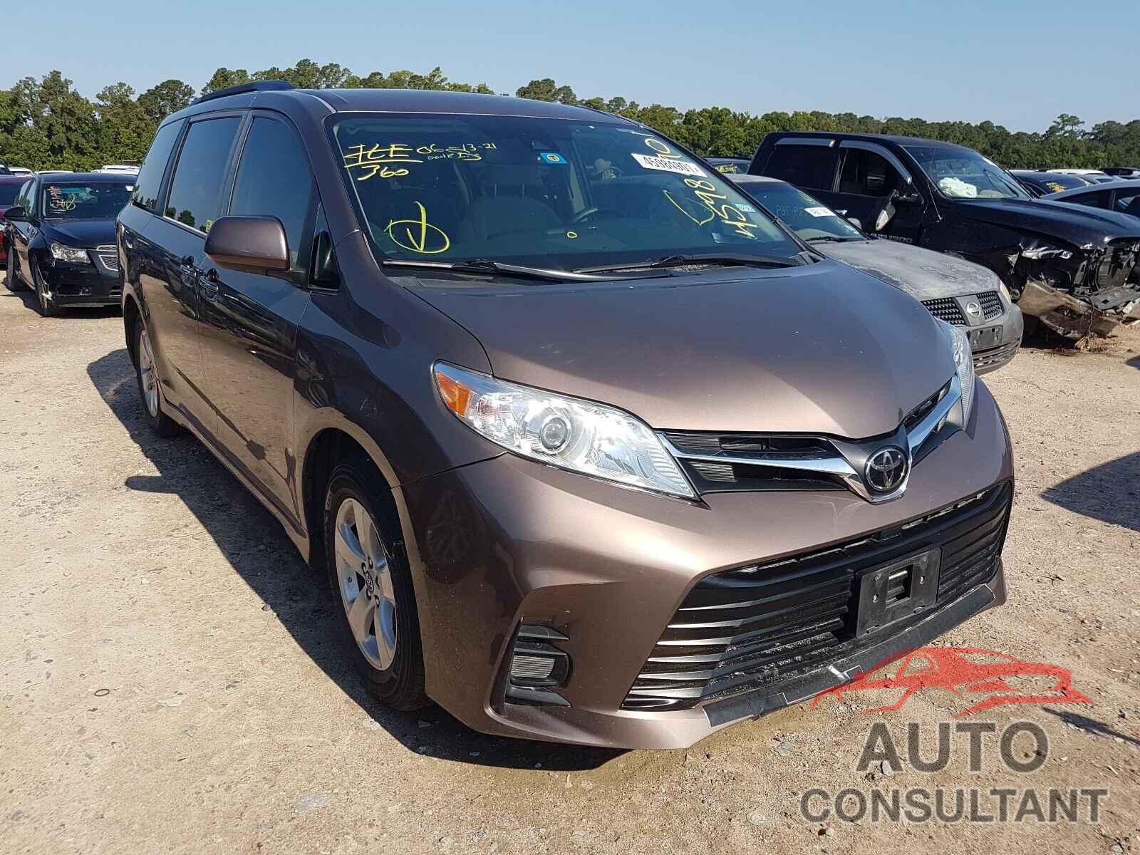 TOYOTA SIENNA 2019 - 5TDKZ3DC0KS967552