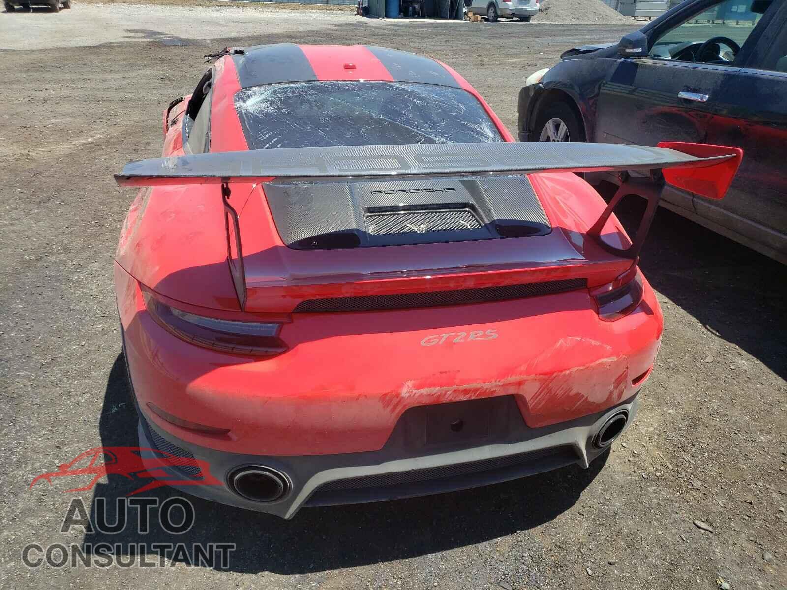 PORSCHE 911 2018 - WP0AE2A93JS186072