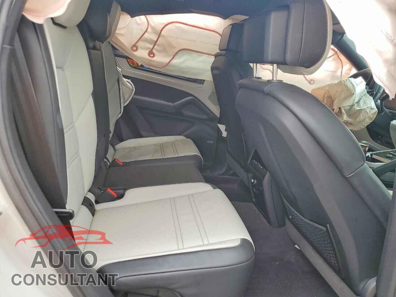 PORSCHE CAYENNE 2025 - WP1BA2AY4SDA31655
