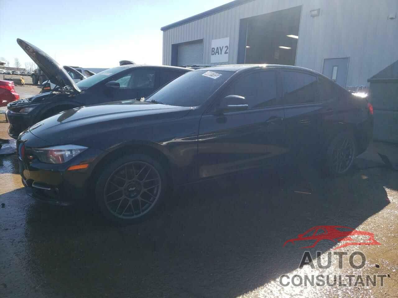 BMW 3 SERIES 2013 - WBA3B5G56DNP40468
