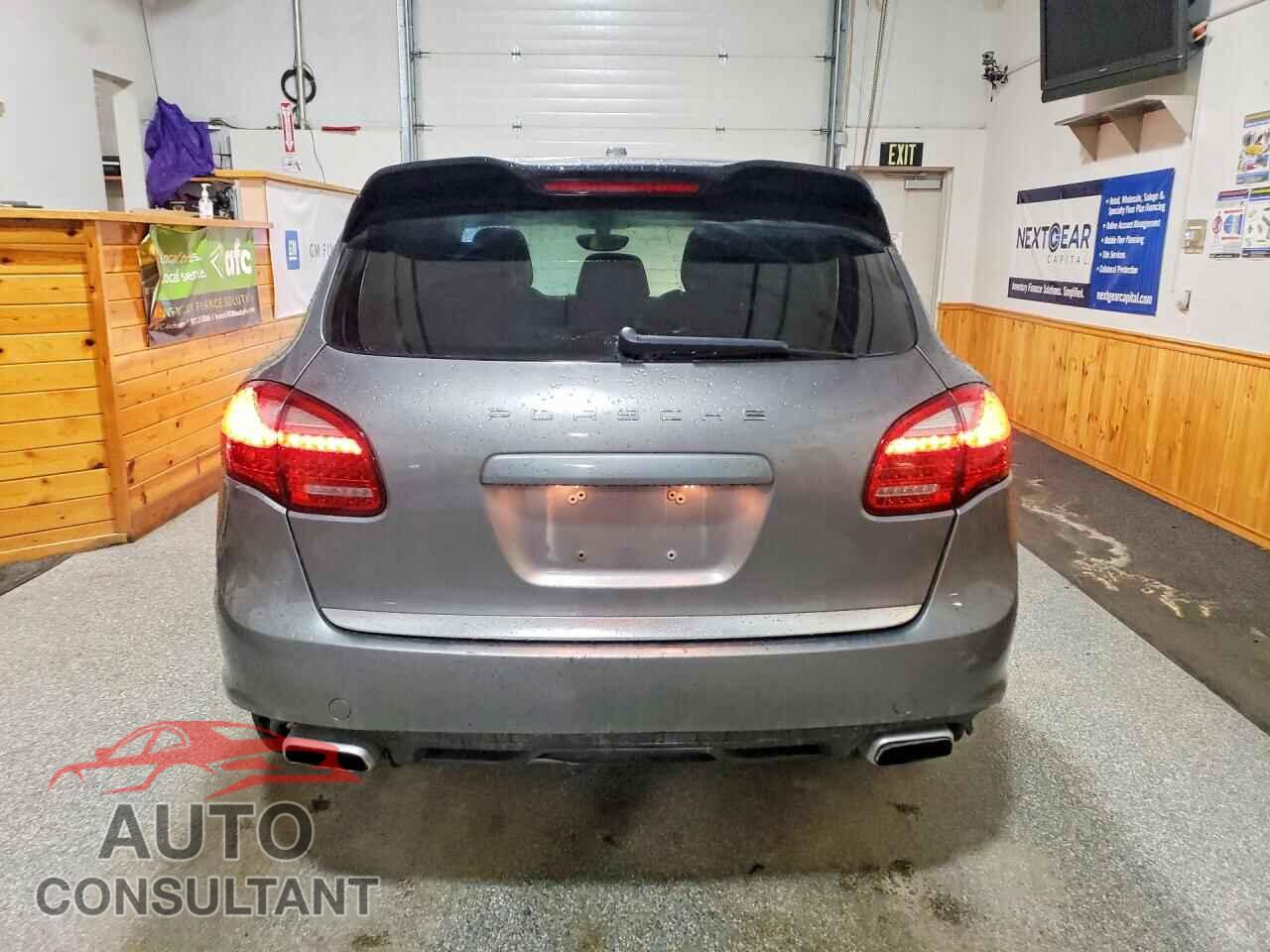 PORSCHE CAYENNE 2013 - WP1AA2A21DLA06227