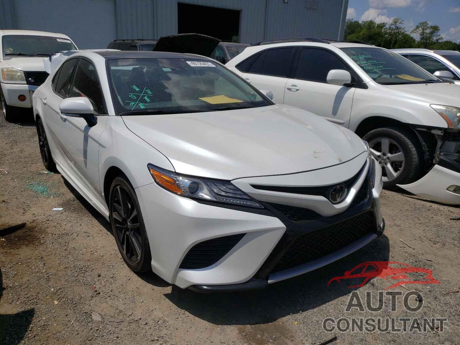 TOYOTA CAMRY 2019 - 4T1B61HK2KU856281