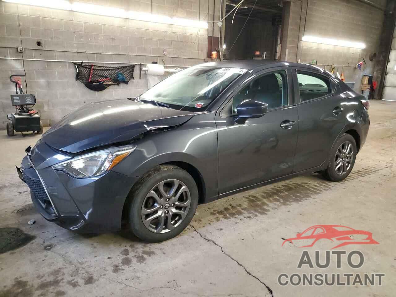 TOYOTA YARIS 2019 - 3MYDLBYV6KY522520