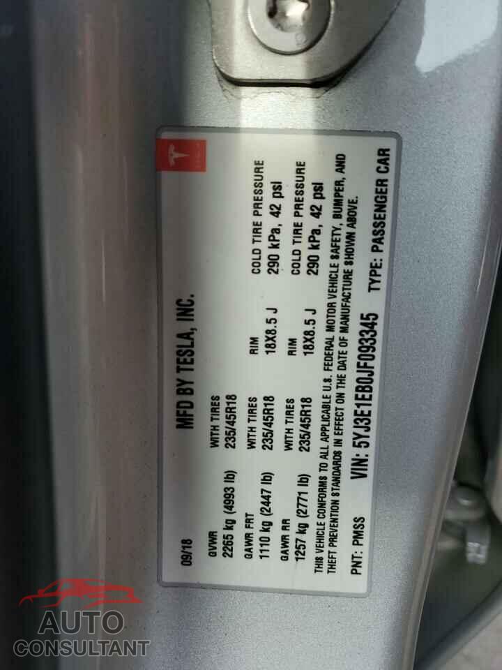 TESLA MODEL 3 2018 - 5YJ3E1EB0JF093345