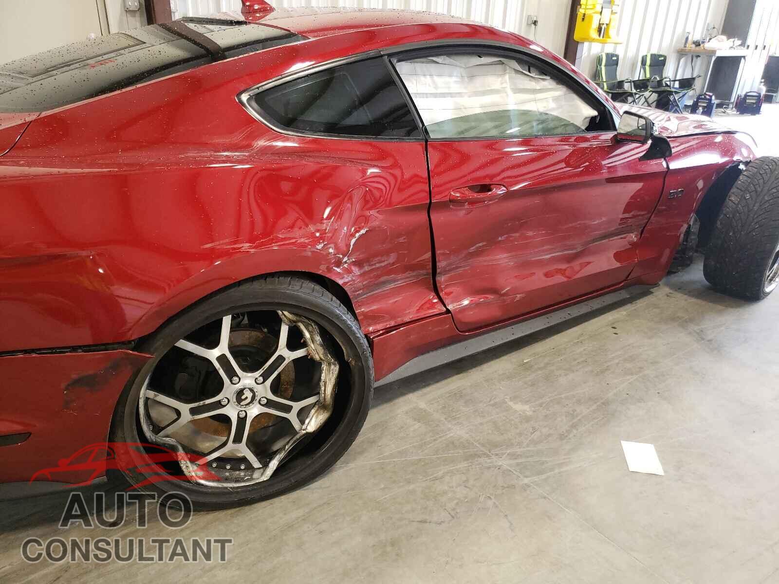 FORD MUSTANG 2020 - 1FA6P8CF9L5159309
