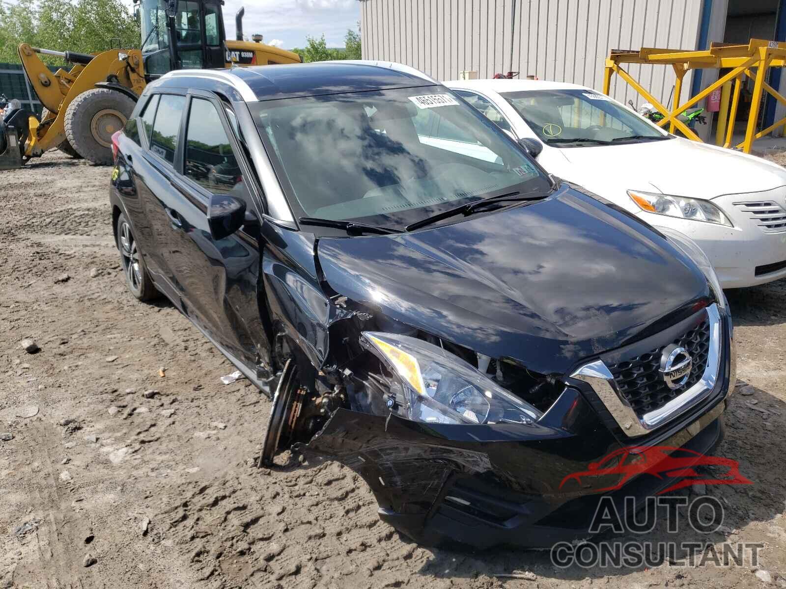 NISSAN KICKS 2018 - 3N1CP5CU2JL540901