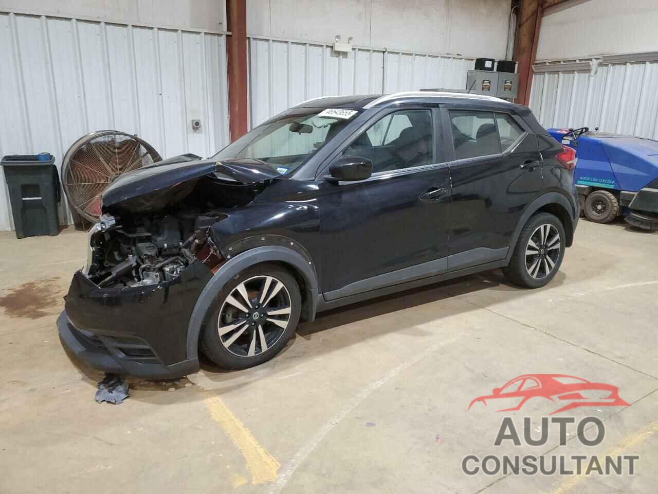 NISSAN KICKS 2019 - 3N1CP5CU2KL558056