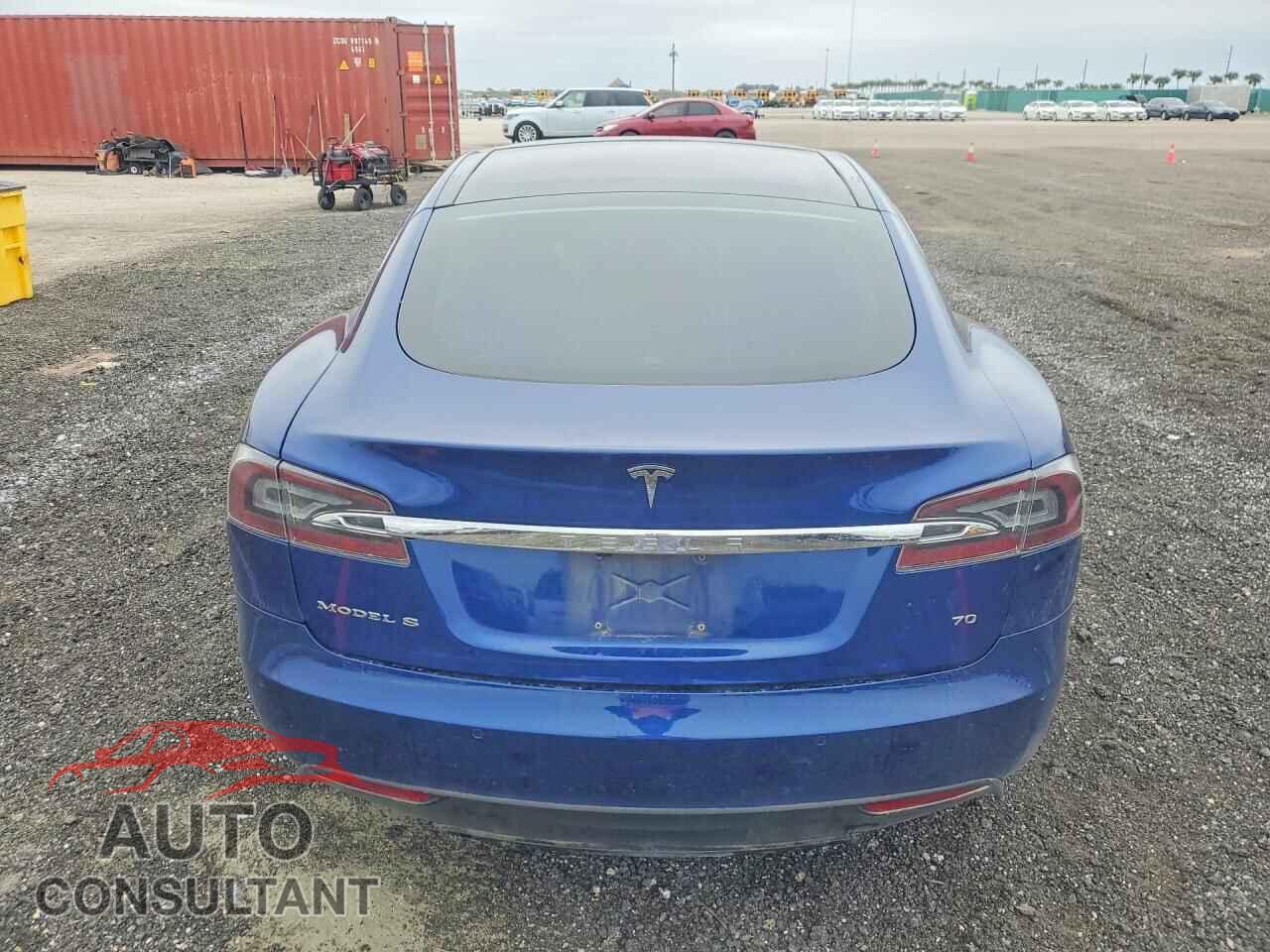 TESLA MODEL S 2015 - 5YJSA1E13FF106353