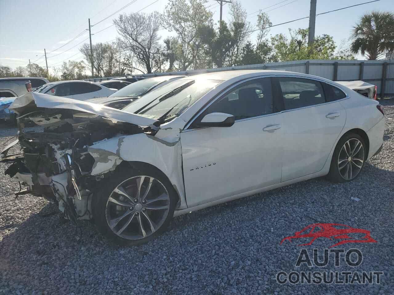 CHEVROLET MALIBU 2021 - 1G1ZD5ST4MF073013