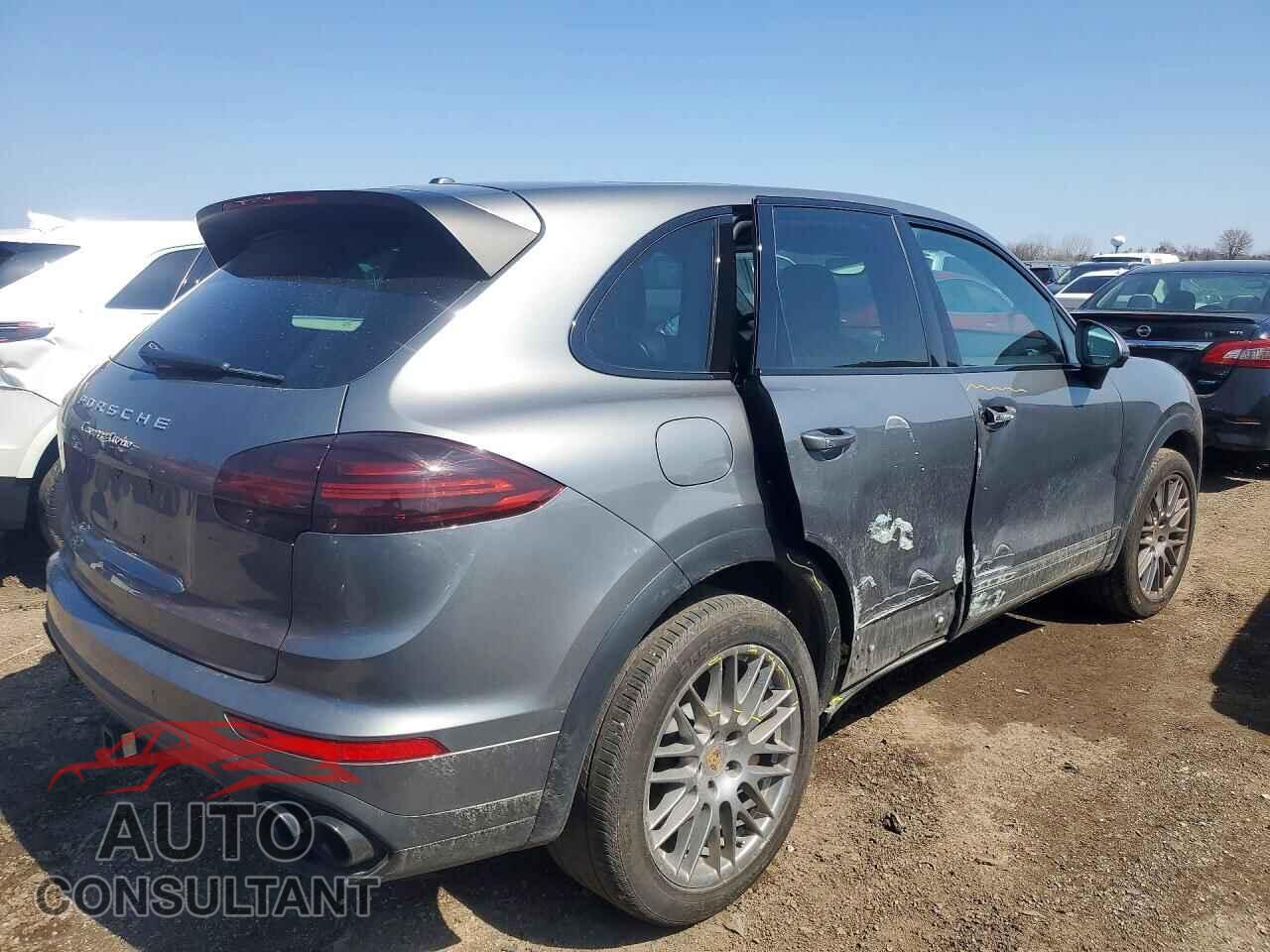 PORSCHE CAYENNE 2017 - WP1AC2A2XHLA93027