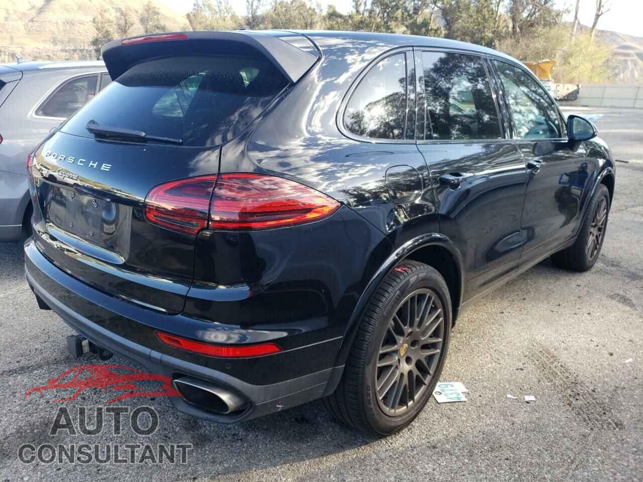 PORSCHE CAYENNE 2017 - WP1AA2A24HKA86649