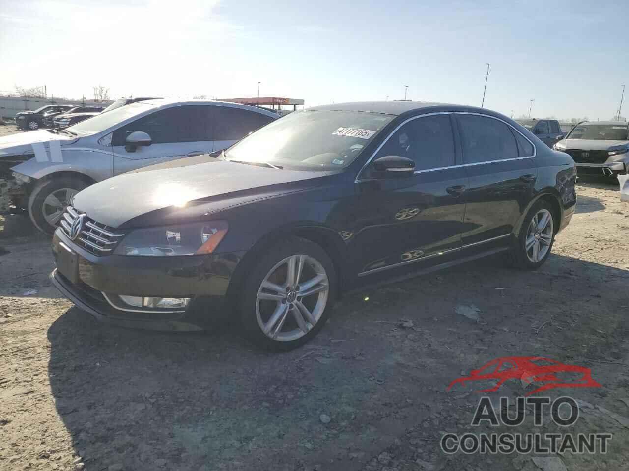 VOLKSWAGEN PASSAT 2013 - 1VWCN7A38DC052235