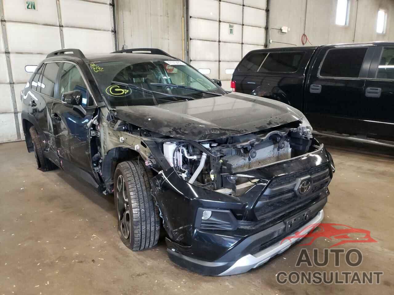 TOYOTA RAV4 2019 - 2T3J1RFV4KC015948