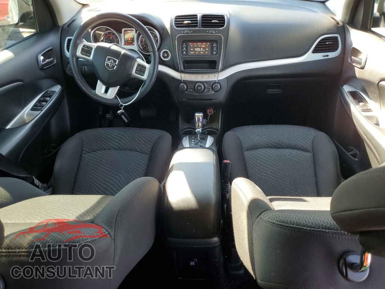 DODGE JOURNEY 2017 - 3C4PDCBB4HT648250