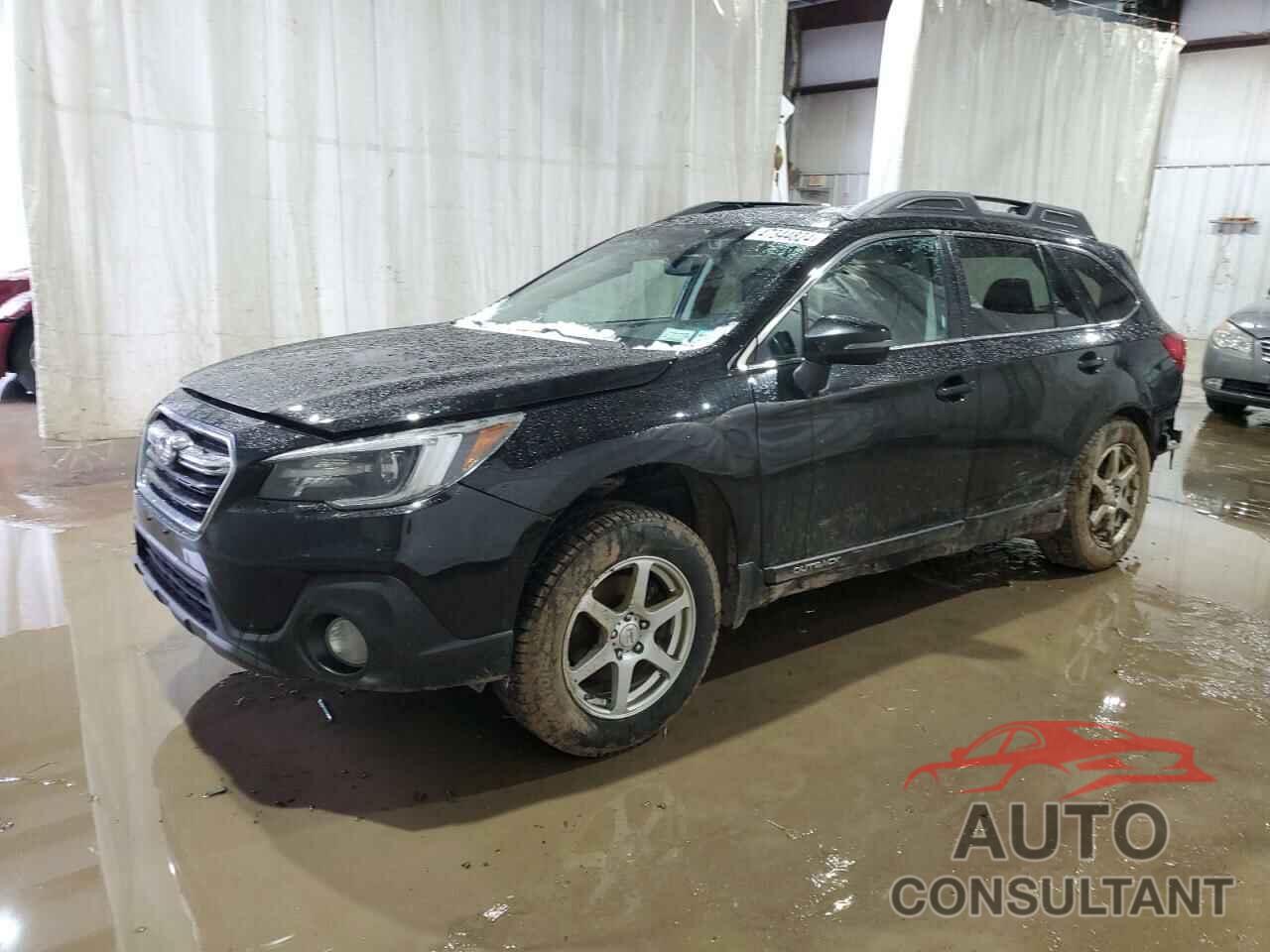 SUBARU OUTBACK 2018 - 4S4BSENCXJ3334177