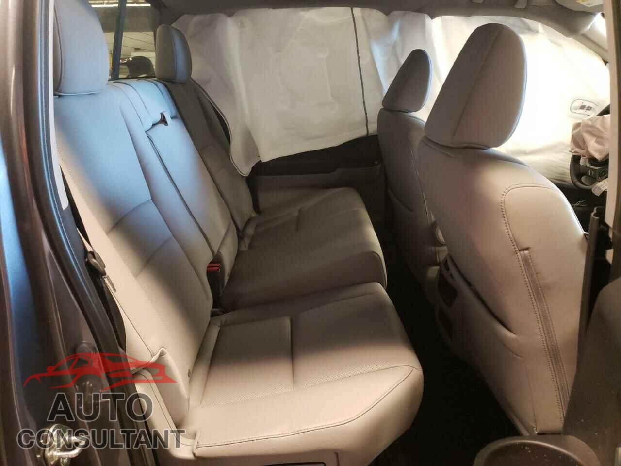 HONDA RIDGELINE 2019 - 5FPYK3F66KB021103