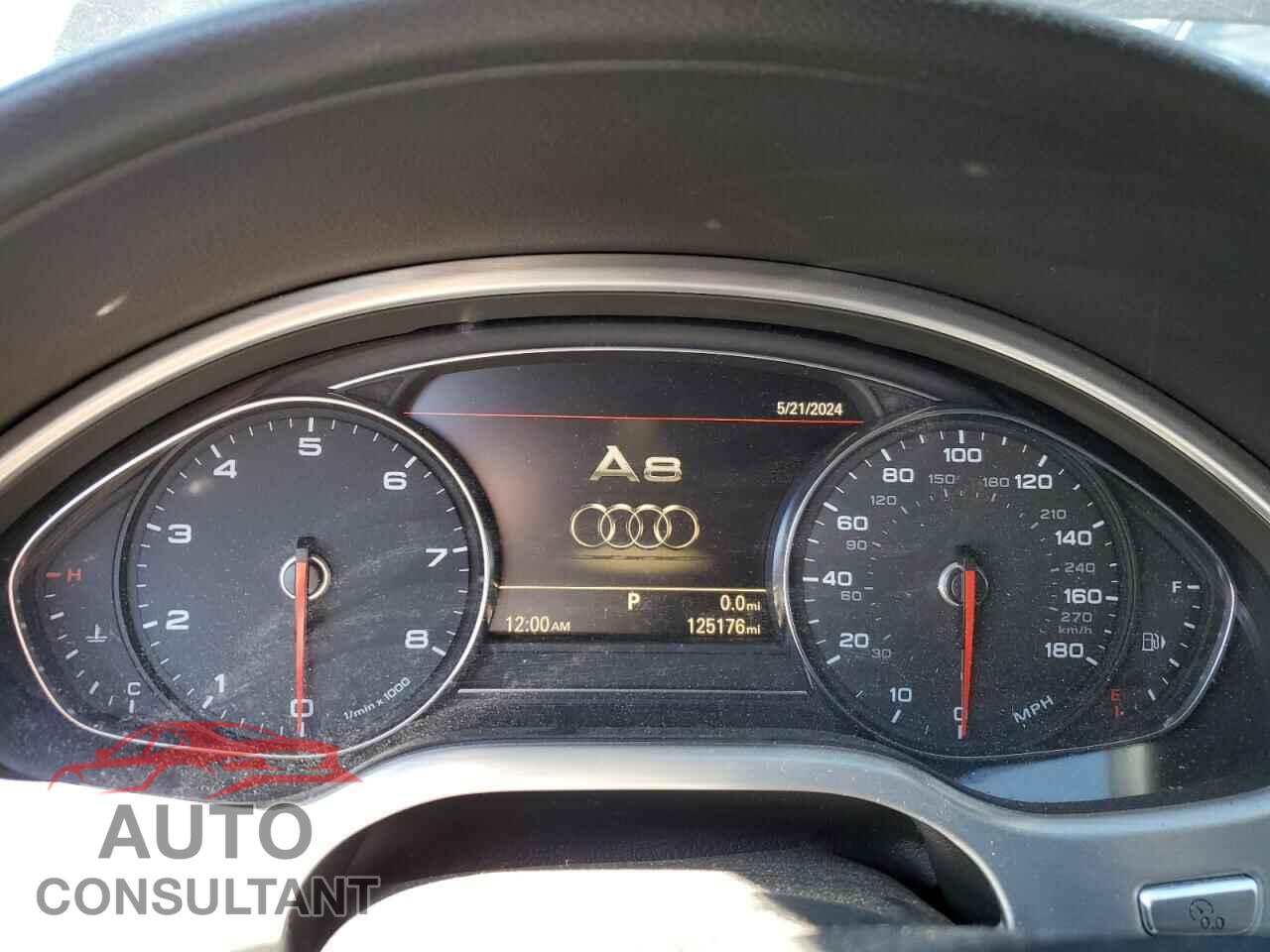 AUDI A8 2013 - WAUA2AFD3DN011207