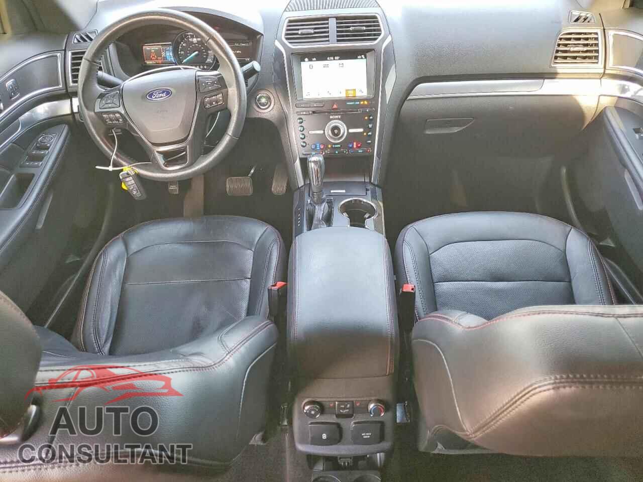FORD EXPLORER 2018 - 1FM5K8GT3JGB18532