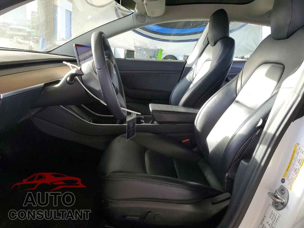 TESLA MODEL 3 2020 - 5YJ3E1EA3LF613273
