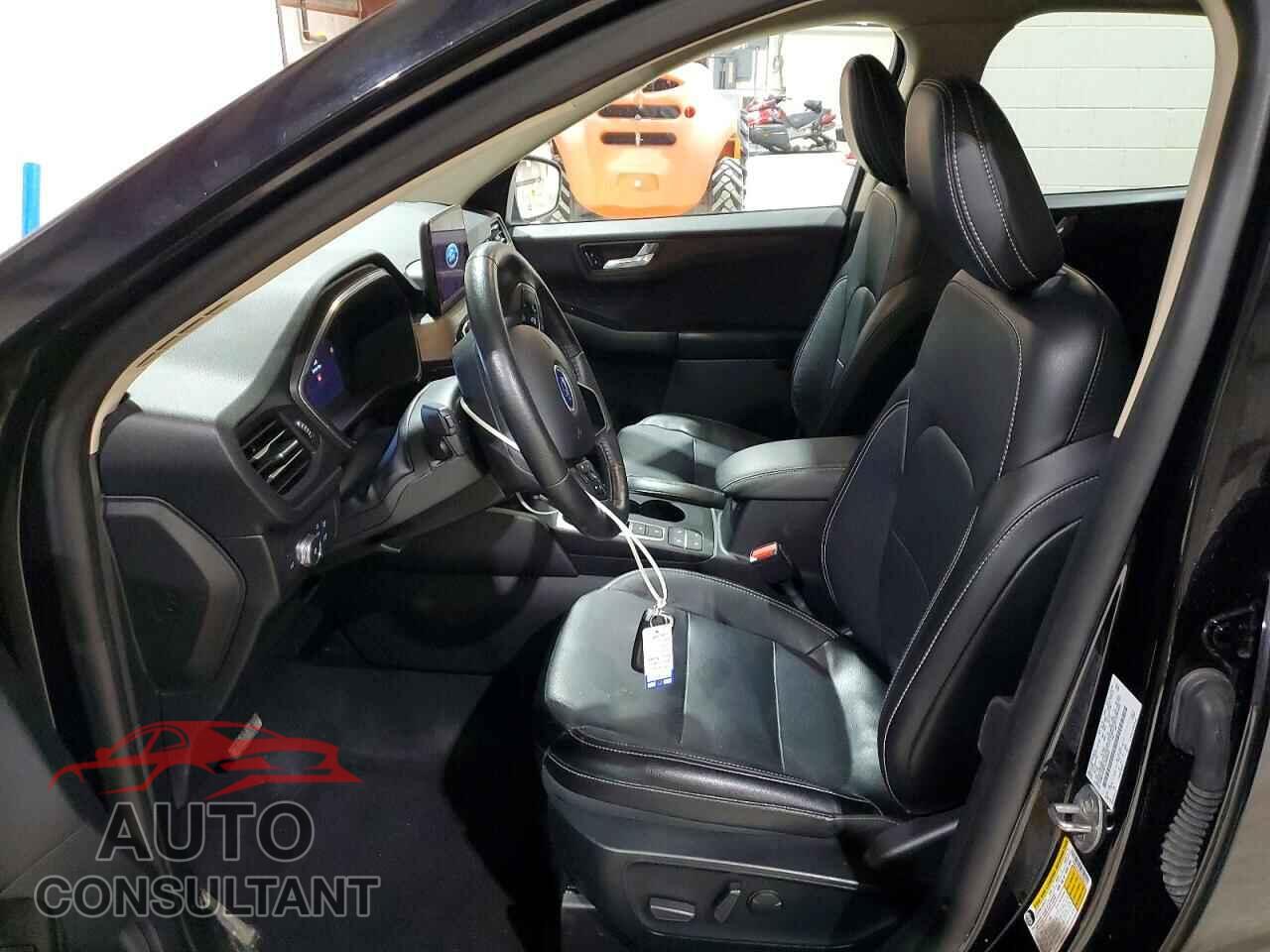 FORD ESCAPE 2020 - 1FMCU9J97LUA90016