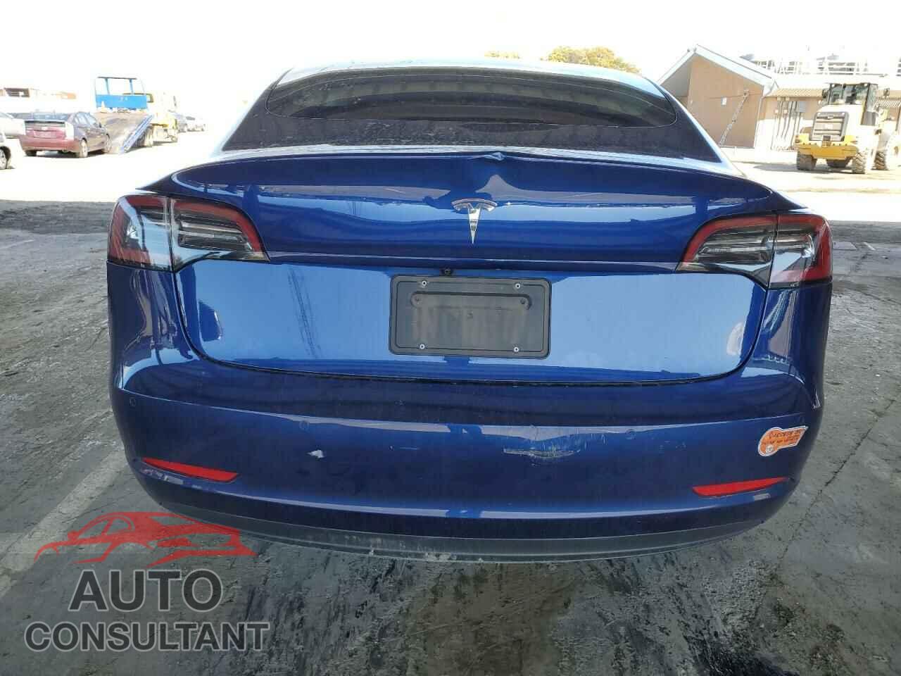 TESLA MODEL 3 2020 - 5YJ3E1EA2LF476343