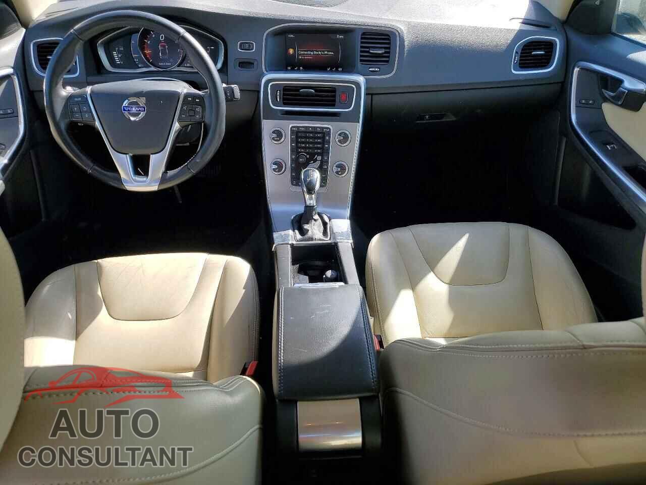 VOLVO S60 2017 - LYV402TK5HB145480