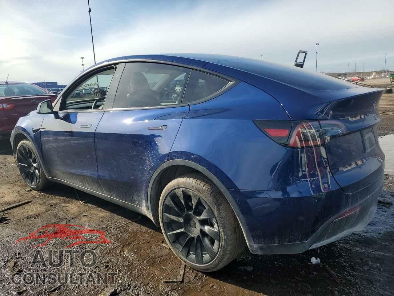 TESLA MODEL Y 2024 - 7SAYGDEE9RA235473