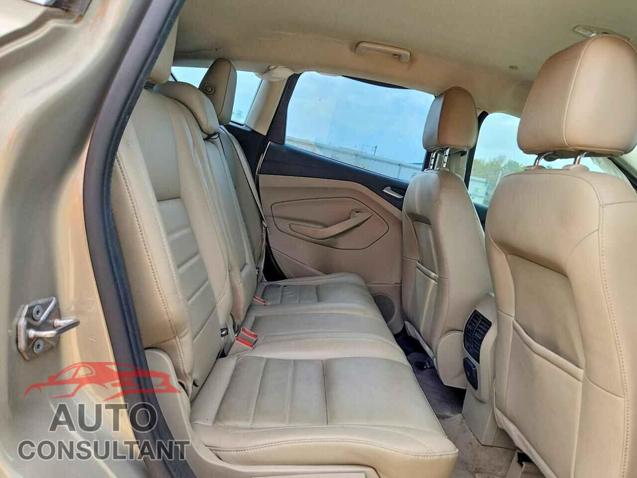 FORD CMAX 2016 - 1FADP5BU7GL107247
