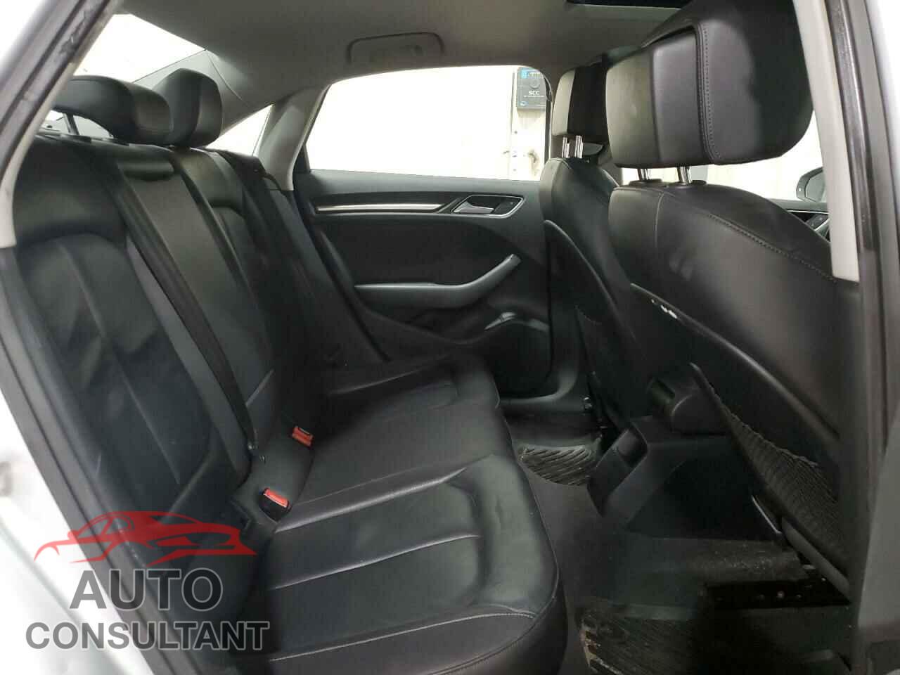 AUDI A3 2015 - WAUBFGFF0F1003735