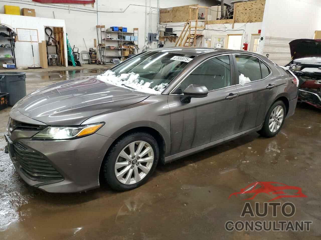 TOYOTA CAMRY 2018 - 4T1B11HK4JU548722