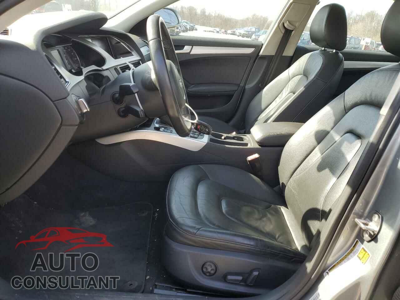 AUDI A4 2011 - WAUFFAFLXBN052772