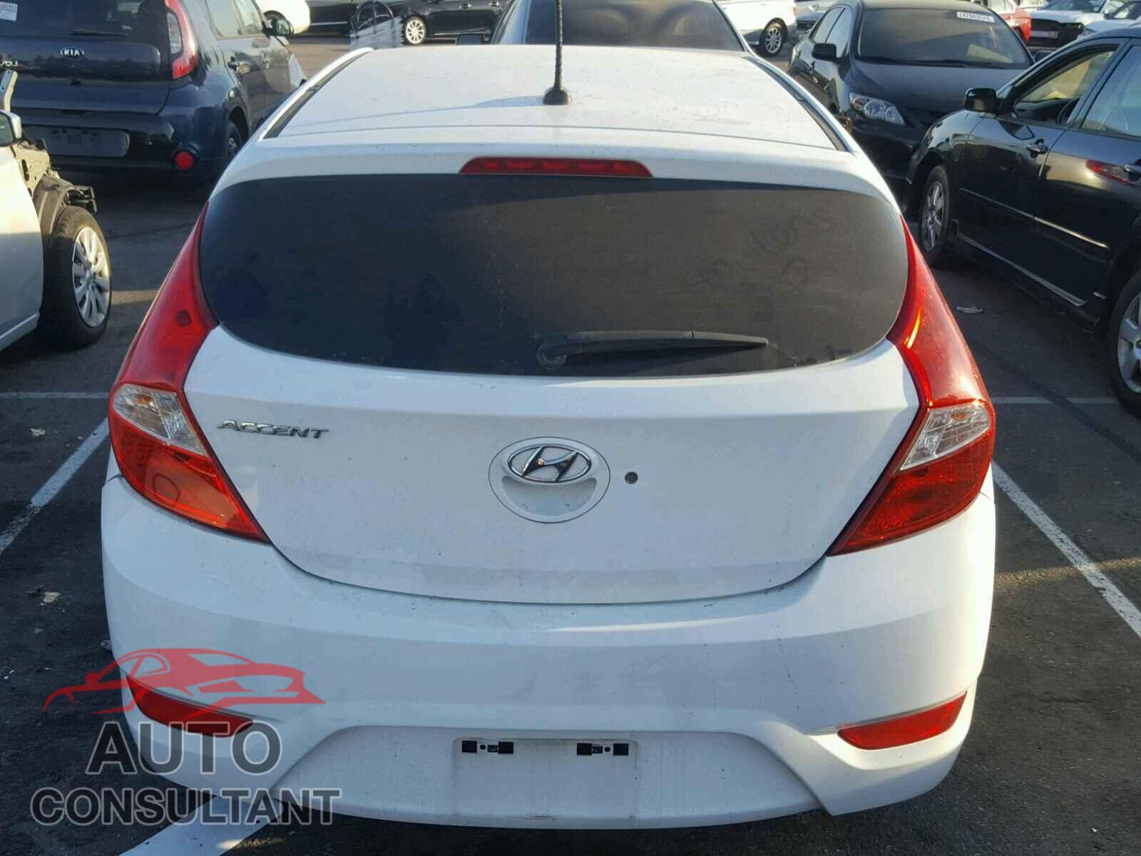 HYUNDAI ACCENT 2016 - KMHCT5AE6GU265242