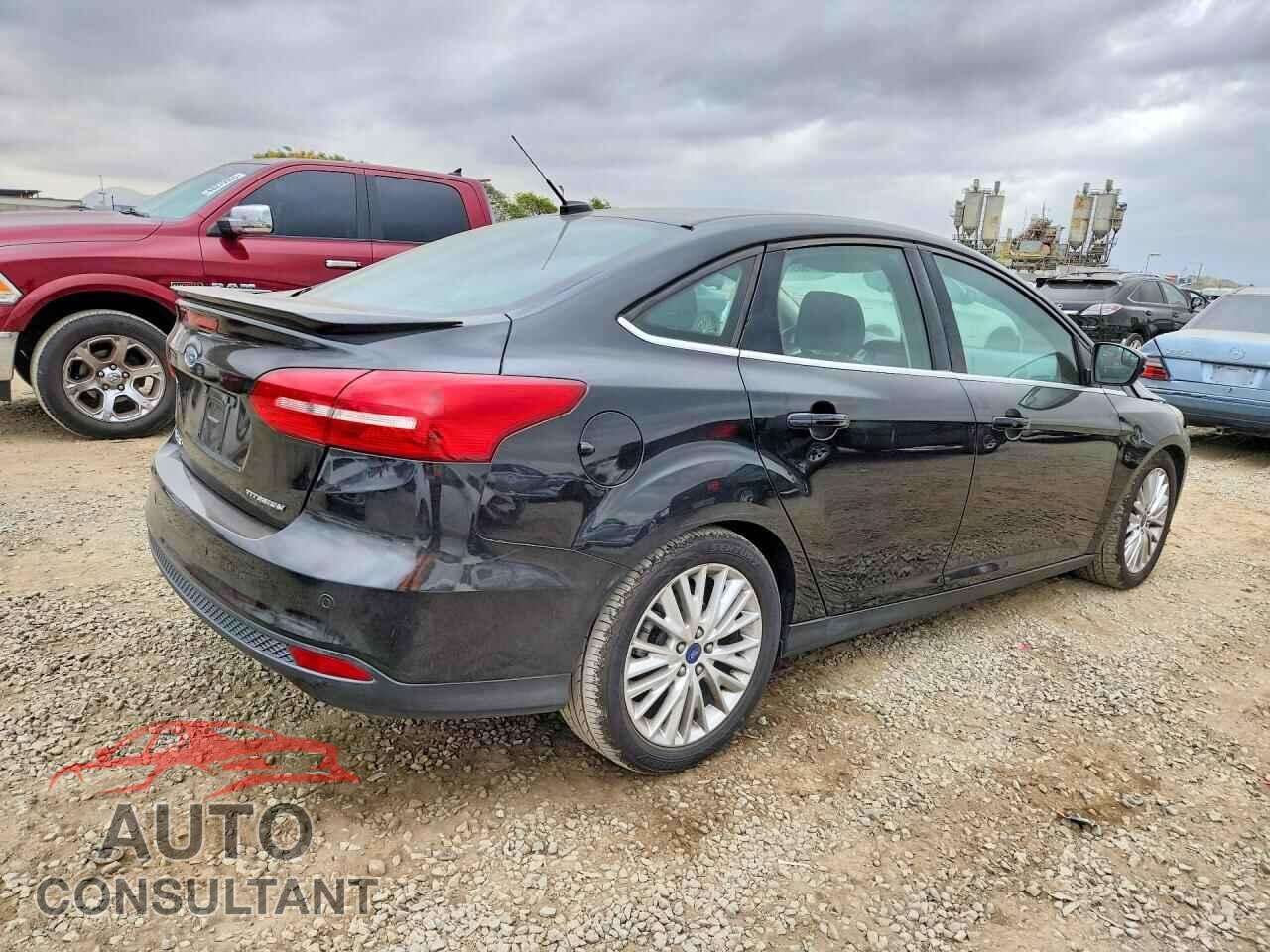 FORD FOCUS 2015 - 1FADP3J20FL361630