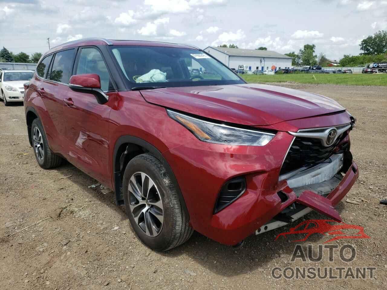 TOYOTA HIGHLANDER 2021 - 5TDHZRBH6MS124115